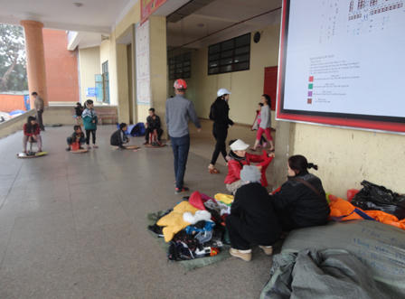 Bát nháo ở chợ Vinh ngày cuối năm